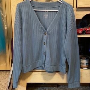 SO -size L oversized top